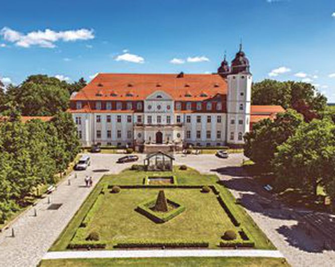 Abb. SCHLOSS Fleesensee